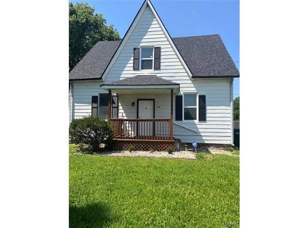 713 Hartman Lane, O'Fallon, IL 62269