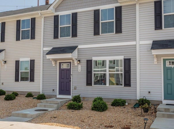 772 CARSON CIR, GROTTOES, VA 24441