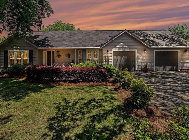 103 Walker Way, Simpsonville, SC 29681