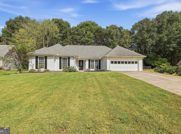 25 Manor Oak Lane, Covington, GA 30014