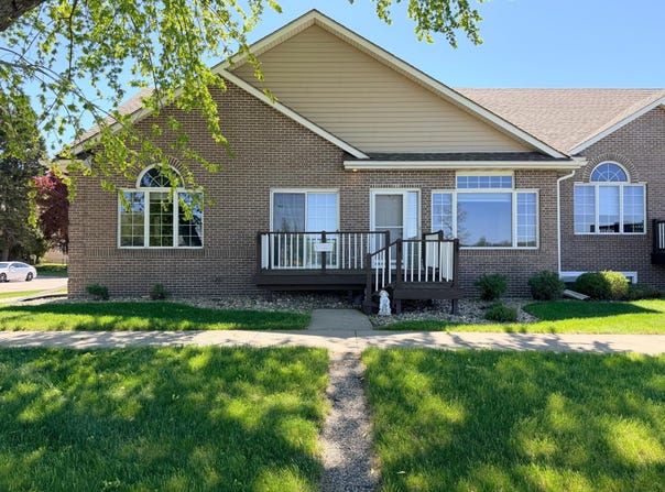 726 3rd Avenue, Worthington, MN 56187