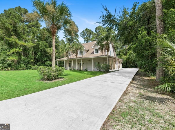 327 Marina Isle Drive, Woodbine, GA 31569