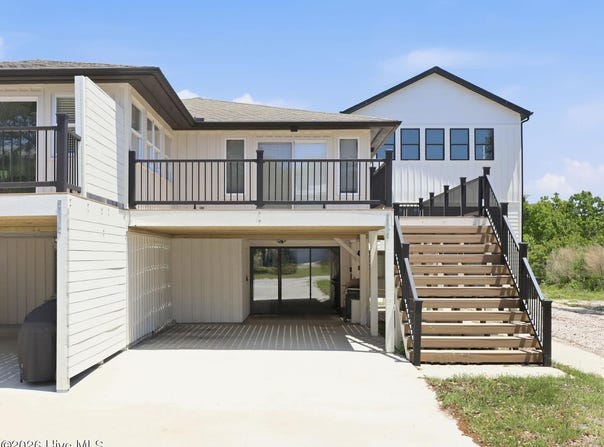 312 Channel Drive, Emerald Isle, NC 28594