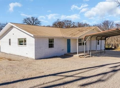 39 Melody Lane, Lone Grove, OK 73443