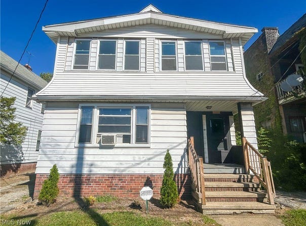 15005 Lucknow Avenue, Cleveland, OH 44110