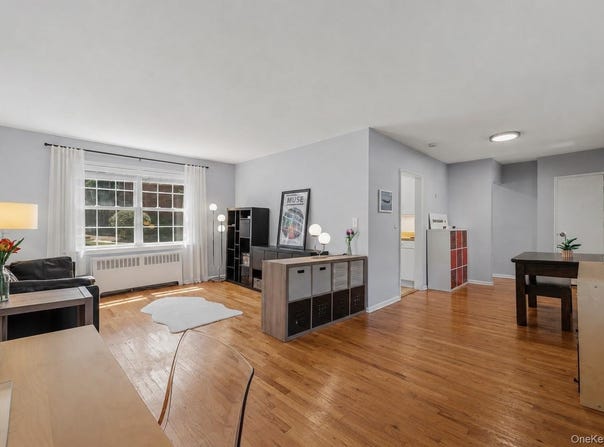 2 Fieldstone Drive, Hartsdale, NY 10530