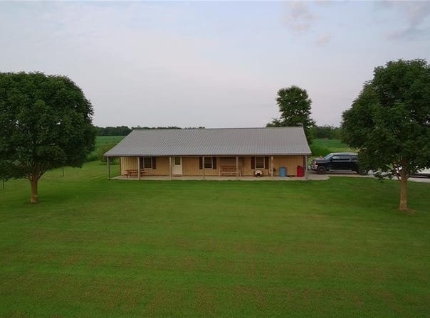18692 Route C, Holliday, MO 65258