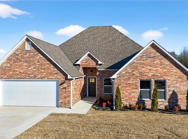 510 Stoneledge DR, Lavaca, AR 72941