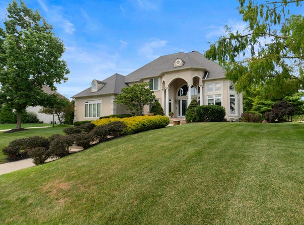 5484 Larissa Place, Carmel, IN 46033