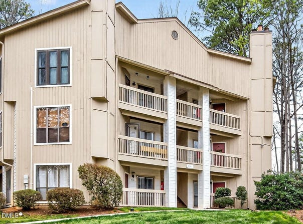 814 New Kent Place, Cary, NC 27511