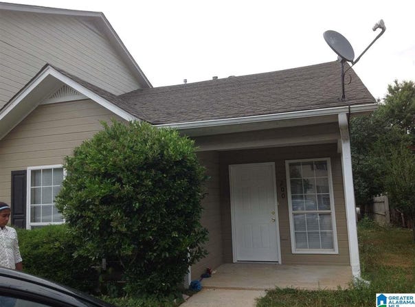 200 WILLOW POINT CIRCLE, ALABASTER, AL 35007