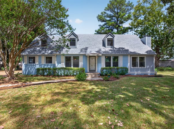 551 Broadmoor Boulevard, Shreveport, LA 71105