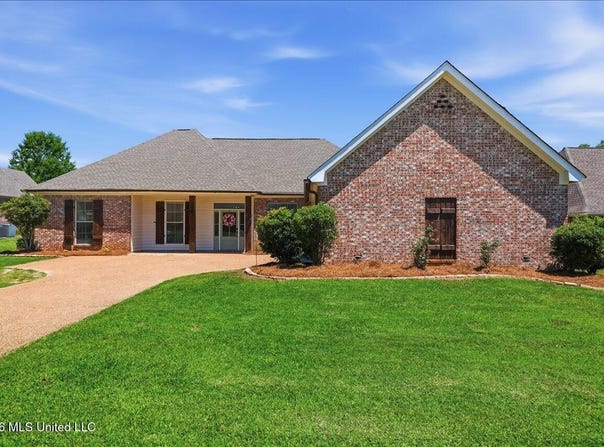 110 Covey Run, Madison, MS 39110
