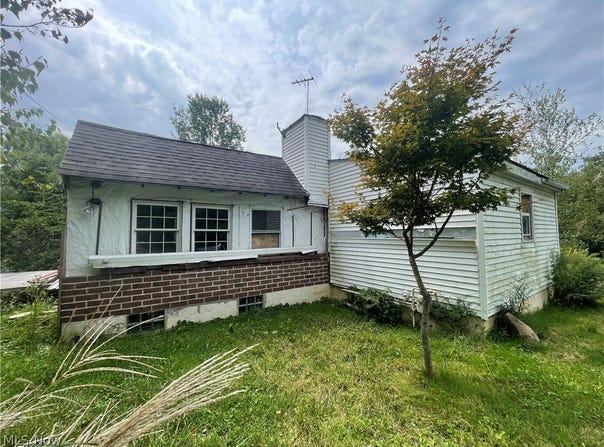 5012 S Ridge Road, Geneva, OH 44041
