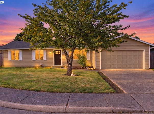 4527 GARDEN Ct, Salem, OR 97317