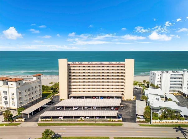 255 THE ESPLANADE N, VENICE, FL 34285
