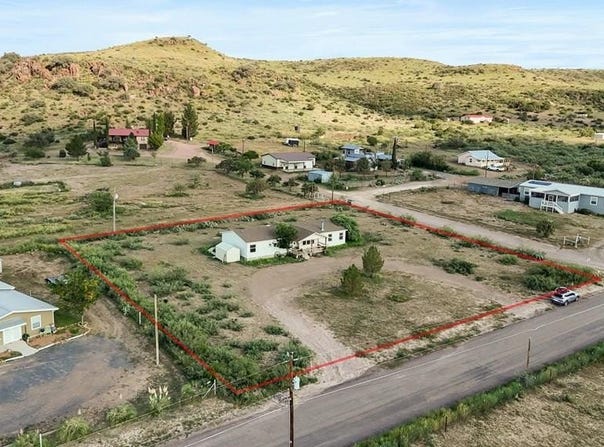 754 Front, Fort Davis, TX 79734