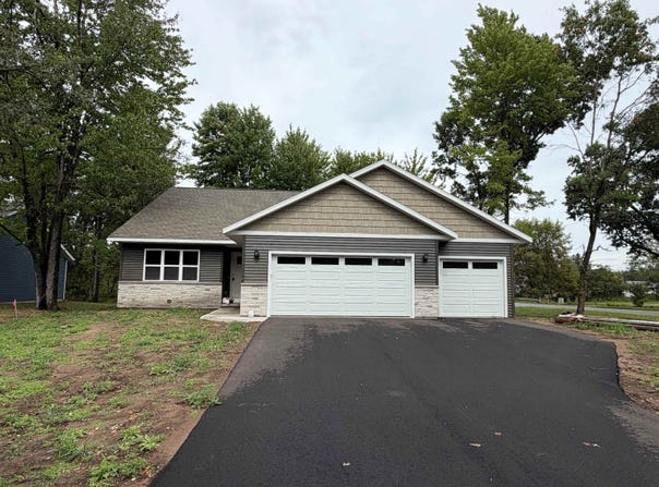 5596 FOREST CREEK ROAD, Stevens Point, WI 54482