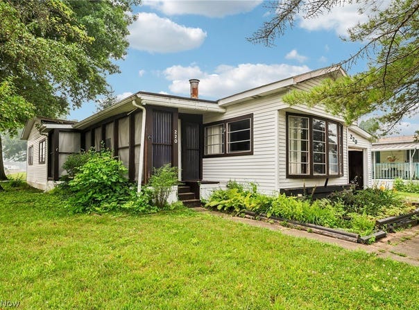18592 Edwards Road, Doylestown, OH 44230