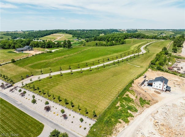 3311 Township Road 157, Sugarcreek, OH 44681