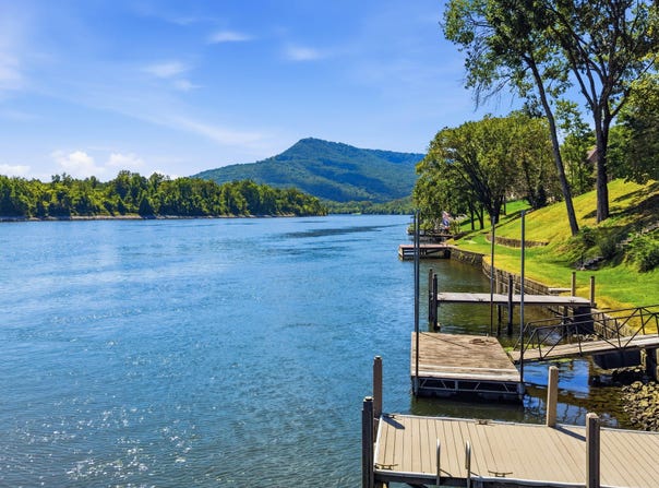 3162 Waterfront Drive, Chattanooga, TN 37419