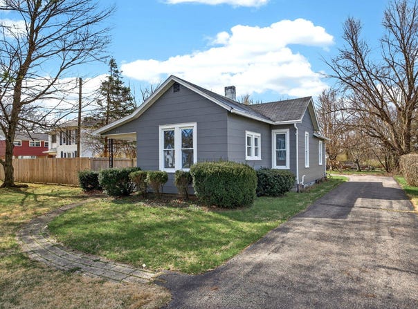 3819 New Carlisle Pike, Springfield, OH 45504
