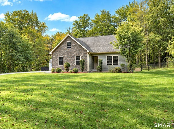 215 Smith Pond Road, Watertown, CT 06795