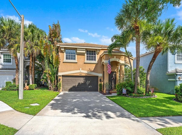 1267 Gembrook Court, Royal Palm Beach, FL 33411