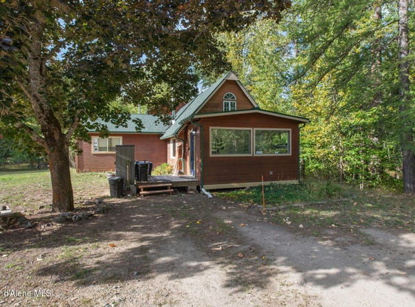 3596 Upper Pack River Rd, Sandpoint, ID 83864