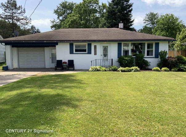 4136 Hackberry Road, Bridgeport, MI 48722