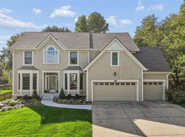 9101 W 148th Street, Overland Park, KS 66221