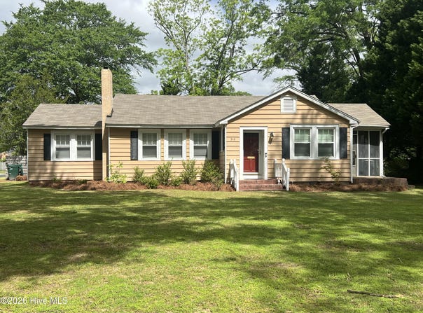 310 S Howard Circle, Tarboro, NC 27886
