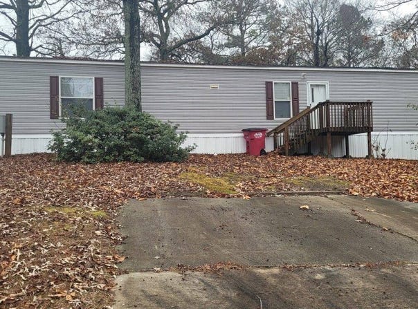 400 S Cambridge Drive, Centerville, GA 31028