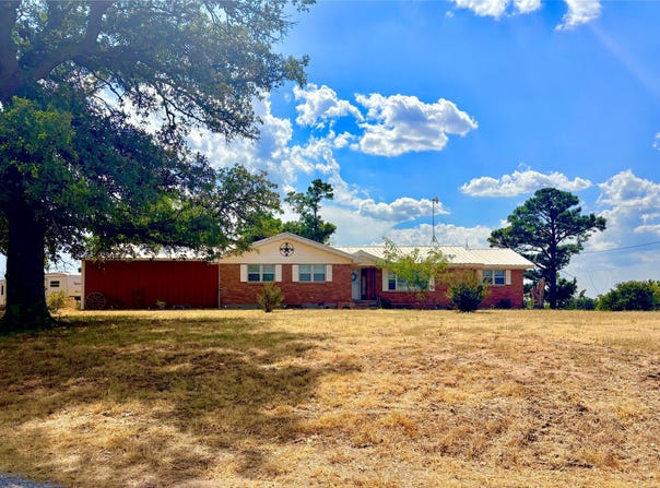 325 Highway 2563, Eastland, TX 76448