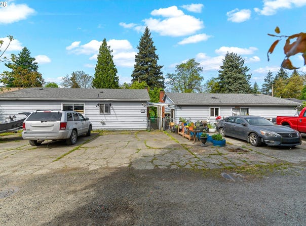 3713 M St, Vancouver, WA 98663