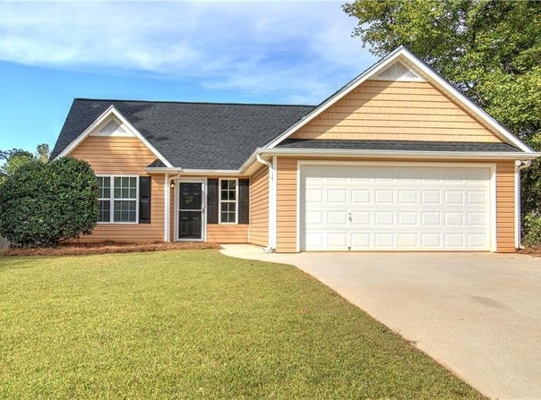 81 Shingle Oak Drive, Dallas, GA 30157