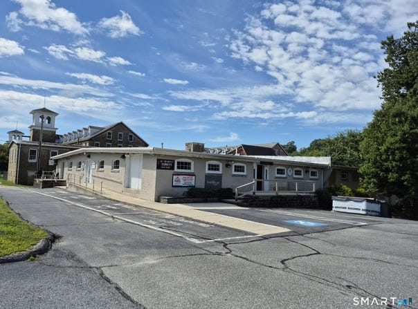 19 S Walnut Street, Plainfield, CT 06374