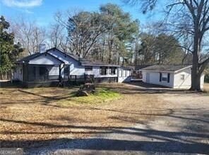 2455 Lake Harbin Road, Morrow, GA 30260