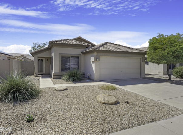 5423 W Sands Road, Glendale, AZ 85301