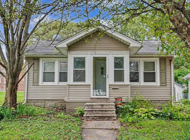 1430 Hawthorne Avenue, Waterloo, IA 50703