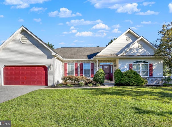 65 SAGEBROOK Drive, READING, PA 19606