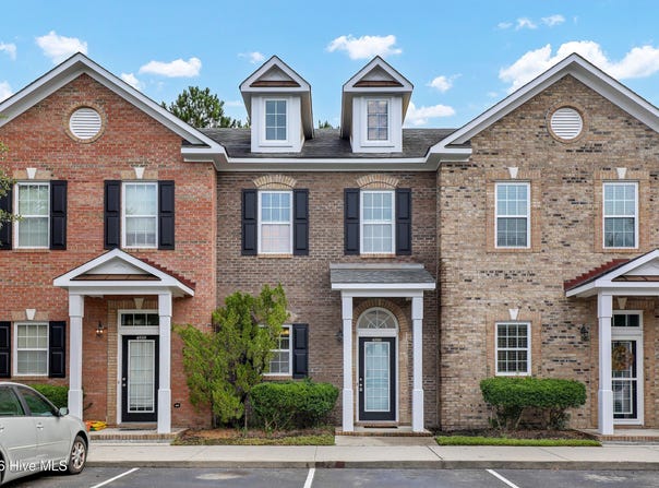 4816 Exton Park Loop, Castle Hayne, NC 28429