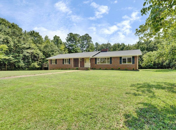 22 Jackson Drive, Startex, SC 29385