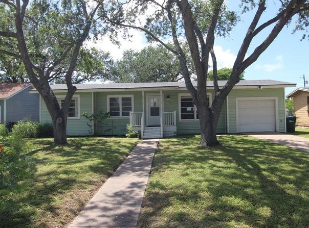 519 Field Avenue, TAFT, TX 78390