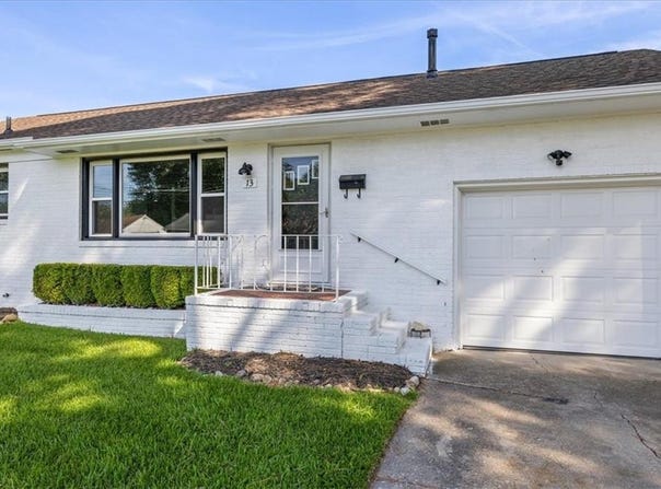 13 Catalina Drive, Hampton, VA 23664