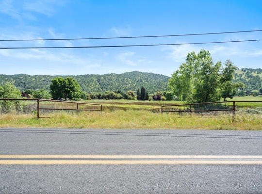 Globe Drive, Springville, CA 93265