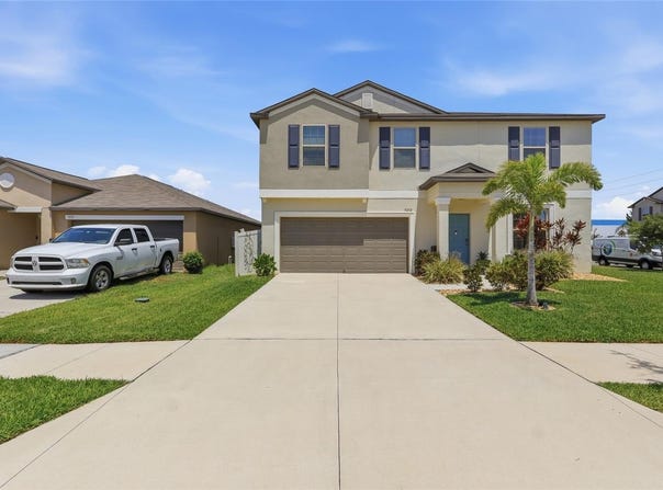 5052 WHITE CHICORY Drive, APOLLO BEACH, FL 33572