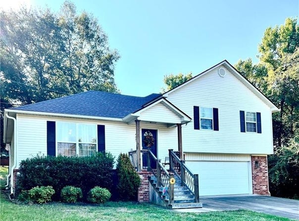 405 Preston DR, Russellville, AR 72802