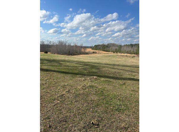 Wightman Rd., Chase City, VA 23924