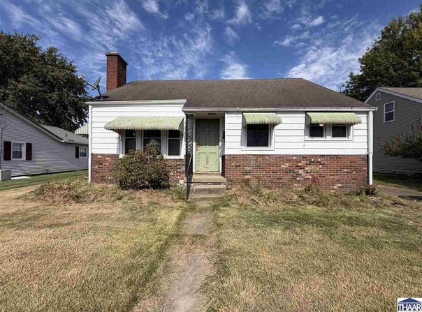 760 NE G Street, Linton, IN 47441